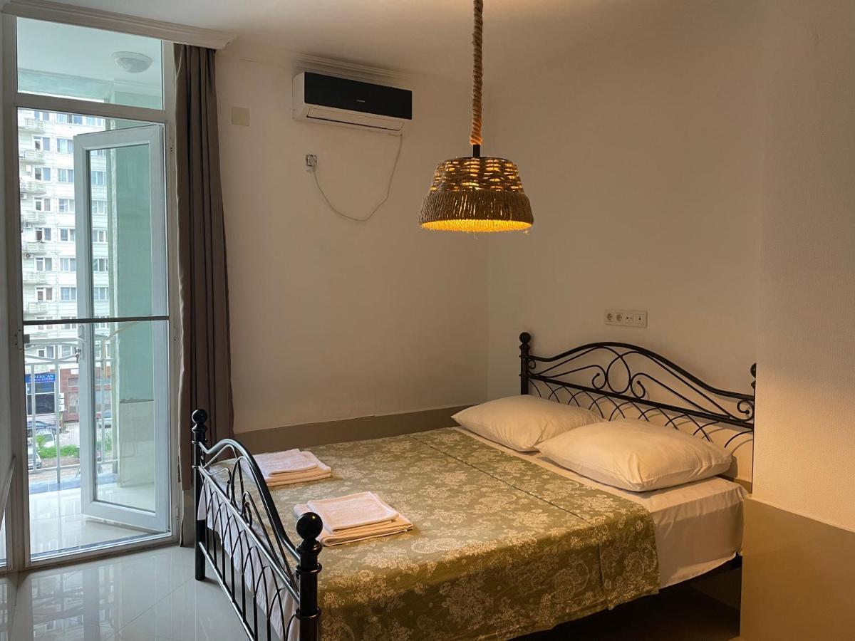 Cozy Apartment In The Center Of Batumi Ngoại thất bức ảnh